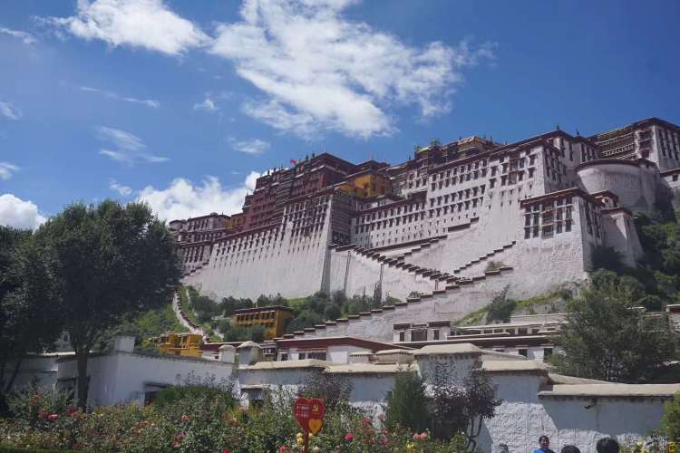 【魅力日喀则】西藏三飞7天跟团游、拉萨布达拉宫、鲁朗林海、巴松措、羊雍卓措、日喀则扎什伦布寺